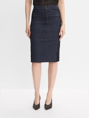 Melanie Lyne Lace-Trim Denim Pencil Skirt